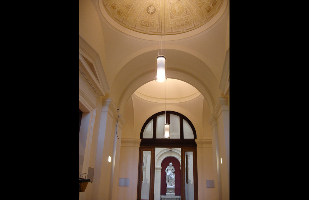Epstein_Vorfahrt_podpod_lighting_design
