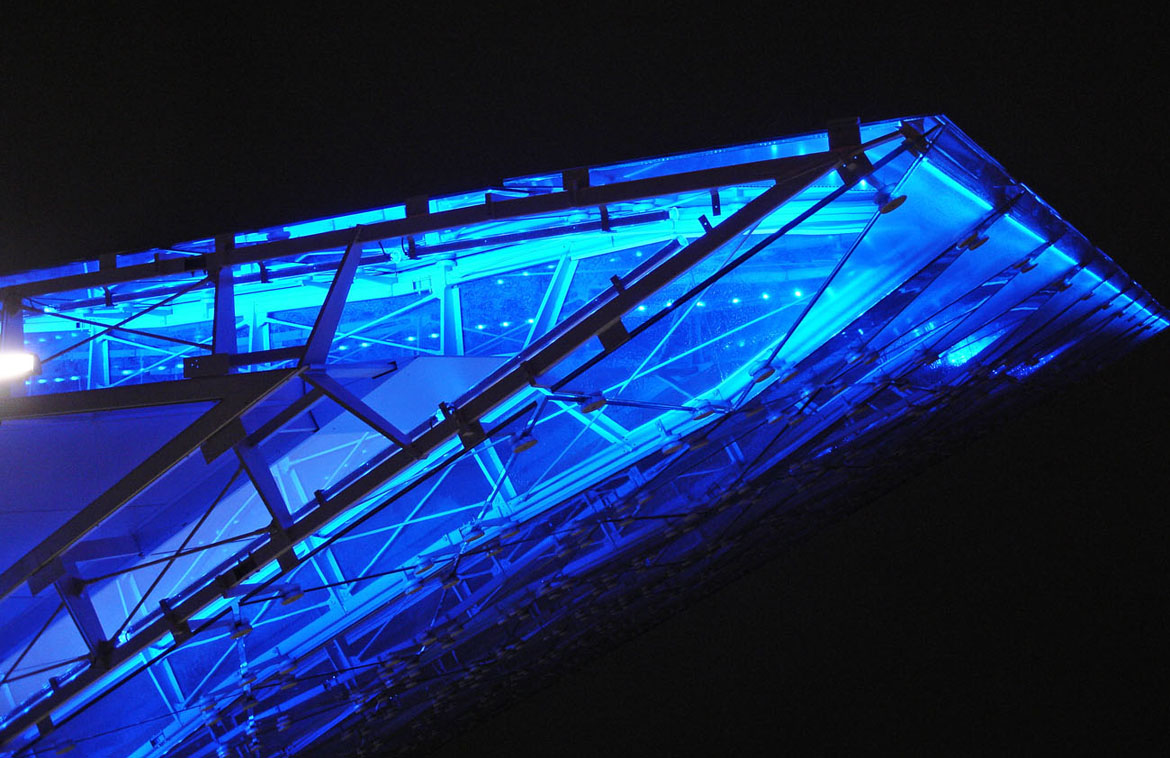 LED_Kanteneinstrahlung_Europlaza_pod