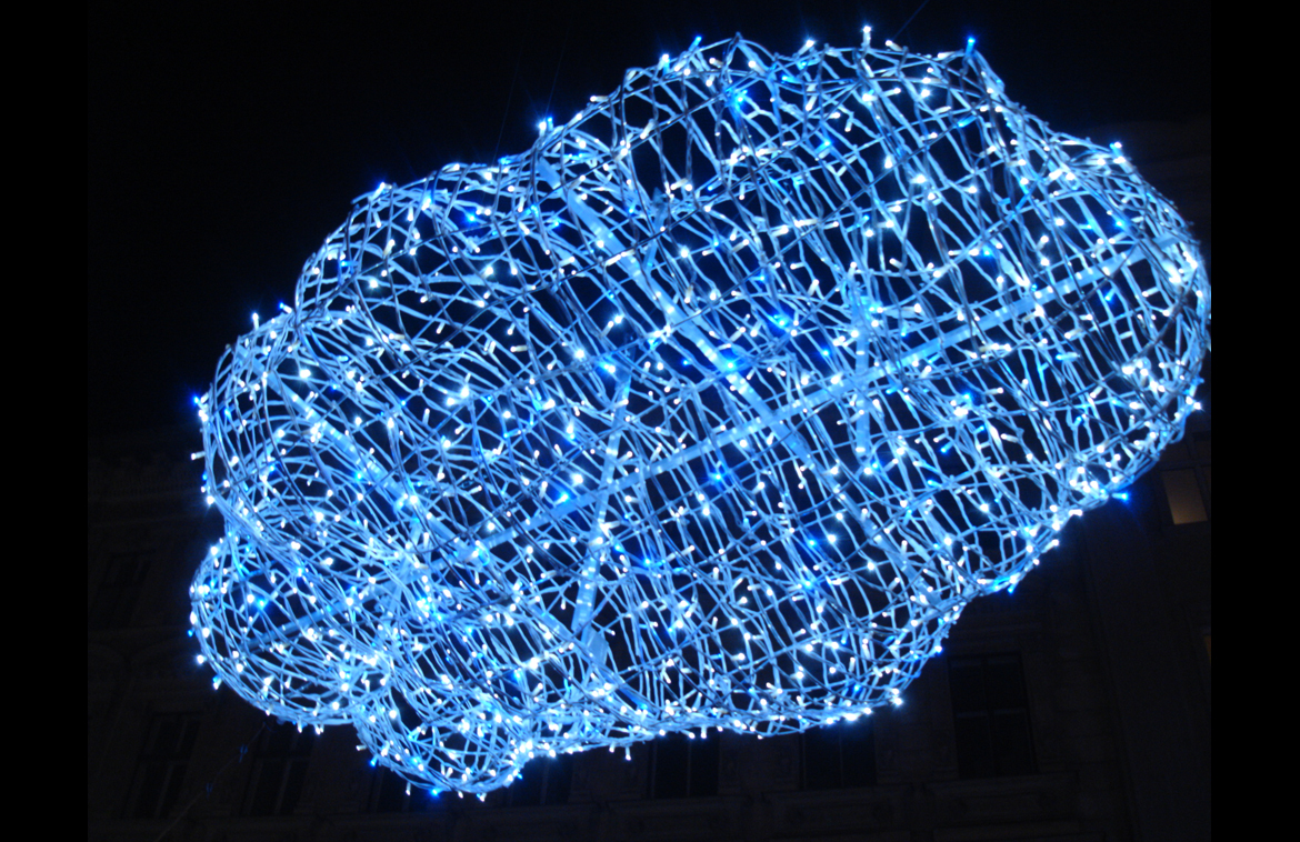 LED_Wolke_podpod_design_Weihnachtsbelechtung